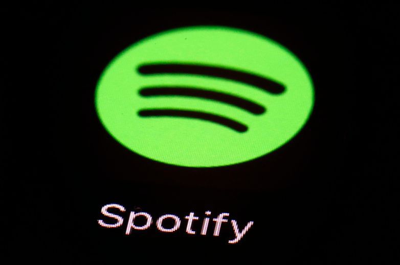 how to download spotify podcasts